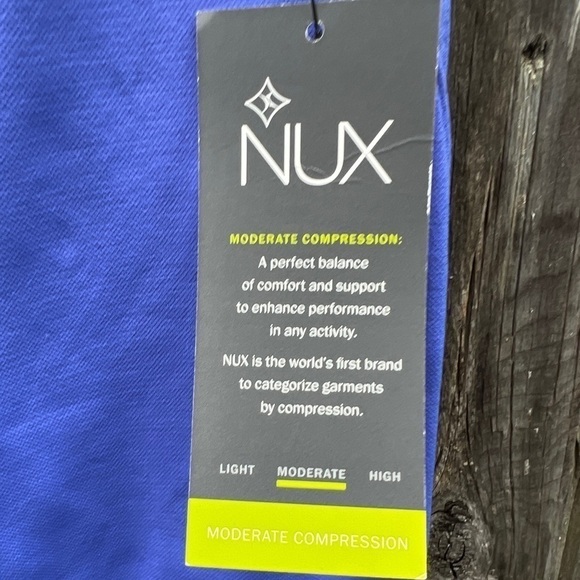 NUX Capri Leggings • New with tags - Picture 4 of 4